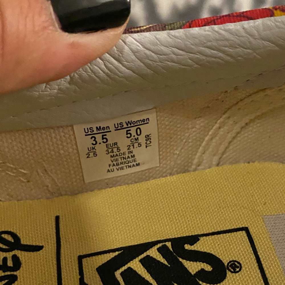 Disney x Vans Belle - Picture 3 of 8